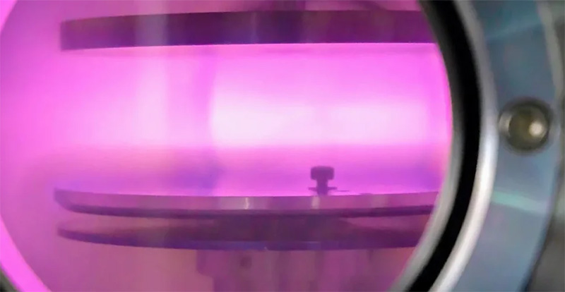 ¿Qué es el grabado con plasma a baja temperatura?